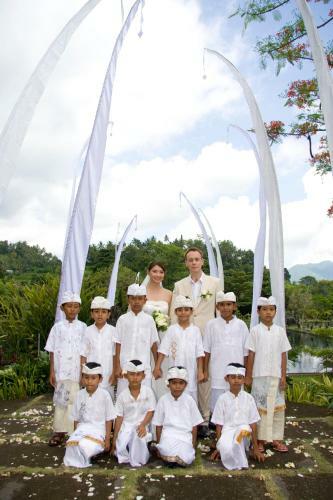 Tirta Ayu Hotel And Restaurant