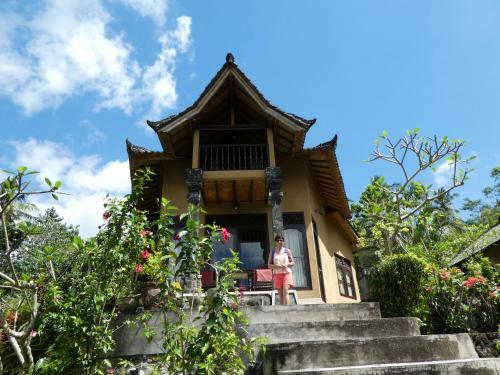 Hostal Leging View