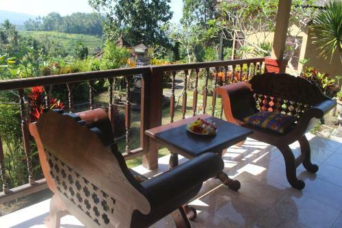 Hostal Leging View