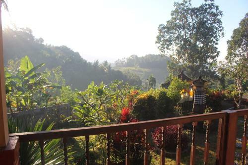 Hostal Leging View