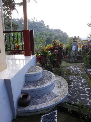 Hostal Leging View
