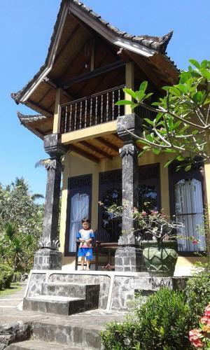 Hostal Leging View