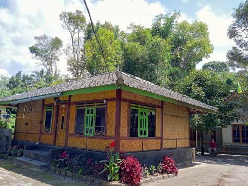 Tereng Wilis Jungle Inn