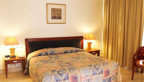 Hotel Resor Tuban Tropis