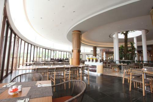 Hotel Pesona Alam Resort & Spa