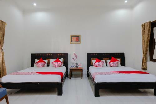 Hostal Oyo 1190 Ndalem Katong Residence