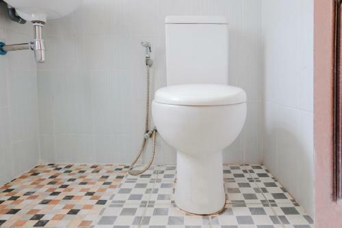Hostal Oyo 1190 Ndalem Katong Residence
