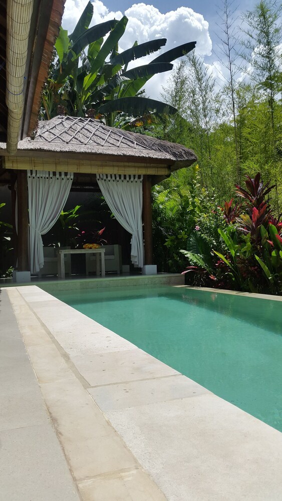 Sri Abi Ratu Villa