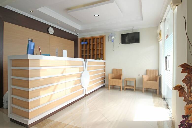 Hostal Reddoorz Near Amikom Yogyakarta