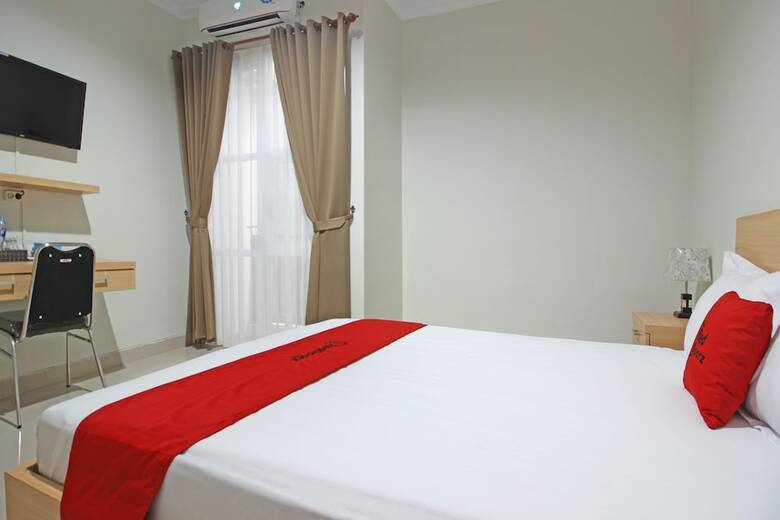 Hostal Reddoorz Near Amikom Yogyakarta