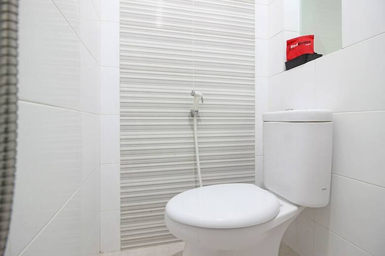 Hostal Reddoorz Near Amikom Yogyakarta