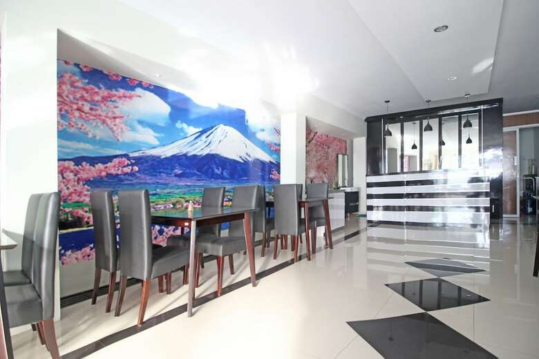 Hostal Reddoorz Near Amikom Yogyakarta