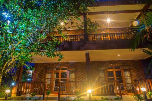 Hostal Toba Village Inn