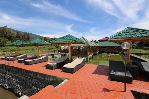 Hostal Toba Village Inn