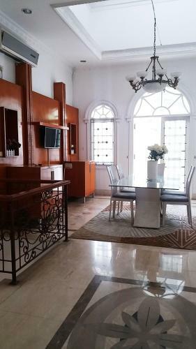 Hostal Razha Syariah Guest House