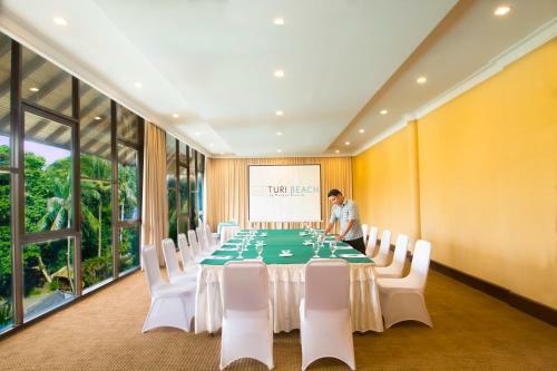 Hotel Turi Beach Resort
