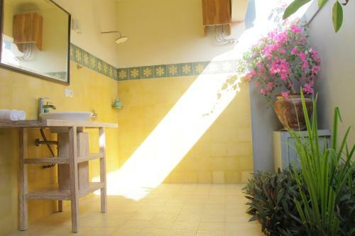 Bed & Breakfast Bukit Indah Boutique Accommodation