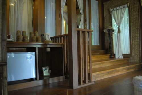 Hotel Kampung Sampireun Resort & Spa