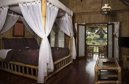 Hotel Kampung Sampireun Resort & Spa