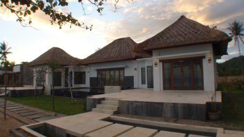 Villa Star Sand Beach Resort