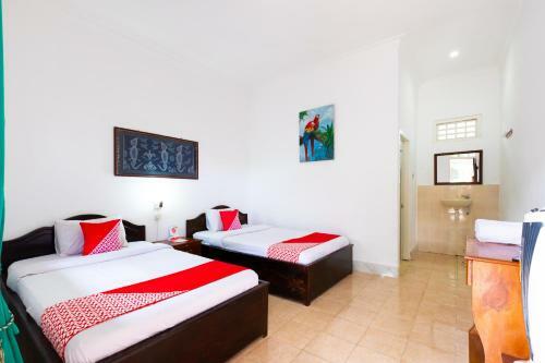 Hostal Oyo 1320 Green Orry Inn