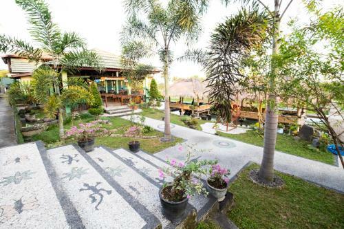 Hostal Oyo 1320 Green Orry Inn