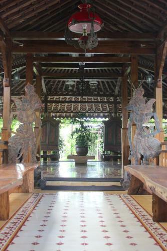 Joglo Ayem Tentrem