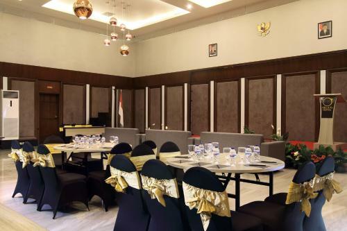 Helios Hotel Bone