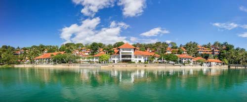 Hotel Nongsa Point Marina