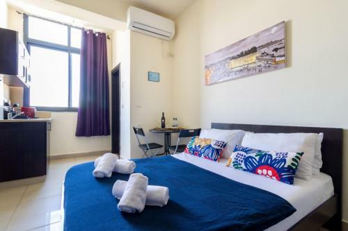 Nhe Machne Yehuda Apartments