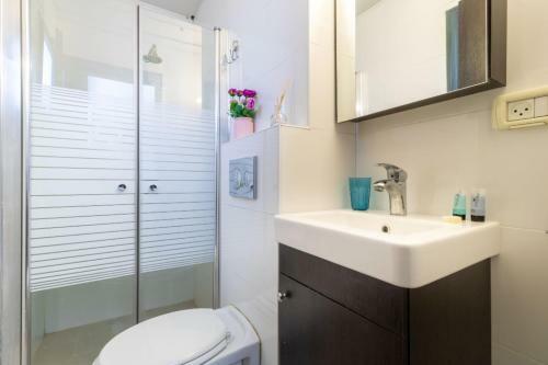 Nhe Machne Yehuda Apartments
