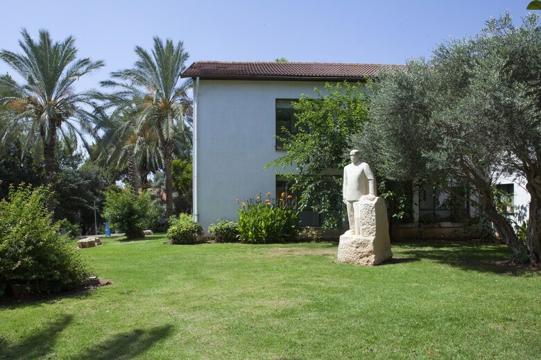 Hotel Eden Inn
