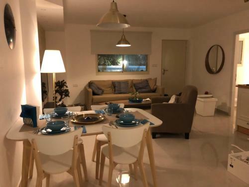 Lodge Adios- Suite In The Galilee