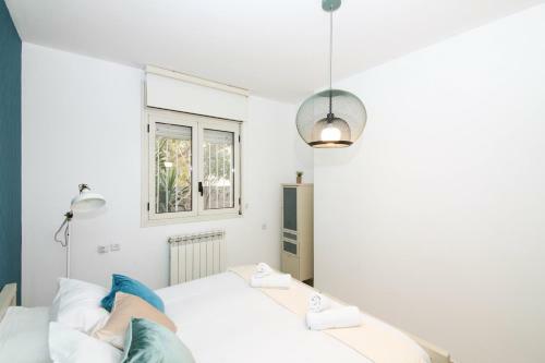 Spacious 3 Bdr Garden Apartment