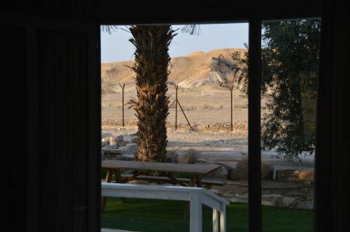 Lodge Shkutai Hottub Arava