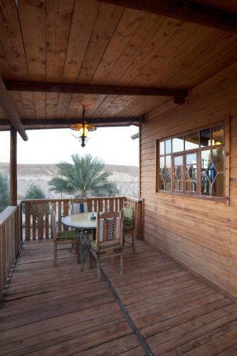 Lodge Shkutai Hottub Arava