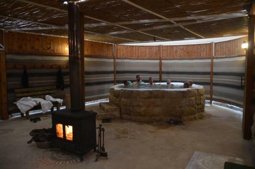 Lodge Shkutai Hottub Arava