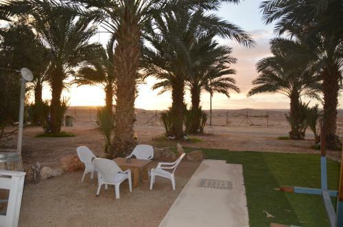 Lodge Shkutai Hottub Arava