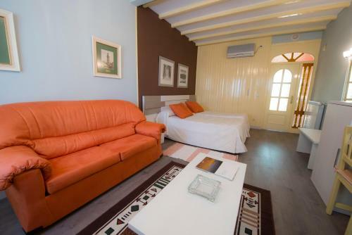 Hotel Los Arcos