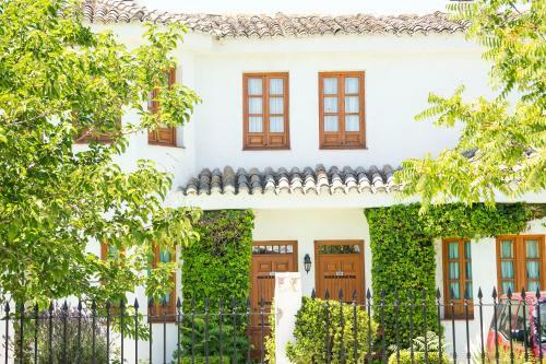 Hotel Los Arcos
