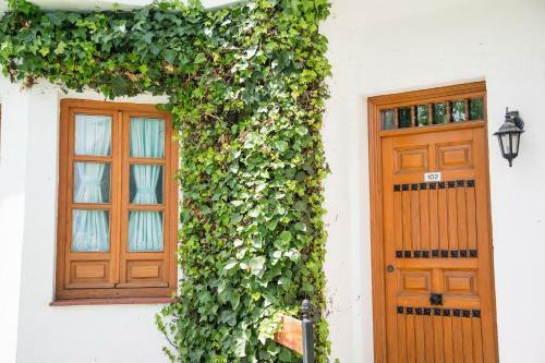 Hotel Los Arcos
