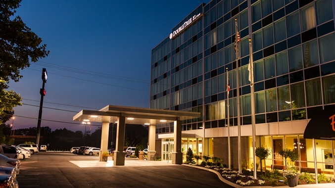 Hotel Doubletree By Hilton Newark