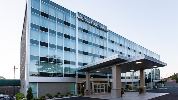 Hotel Doubletree By Hilton Newark