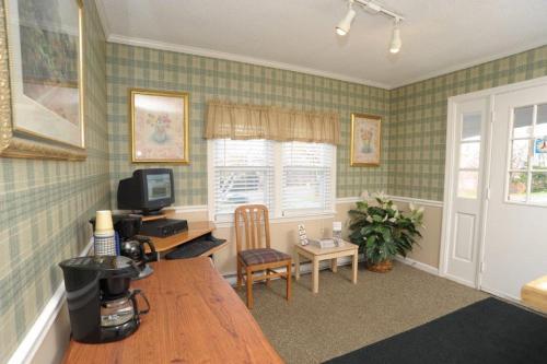 Motel University Lodge