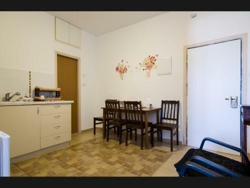 Great Apartments In Quiet Place