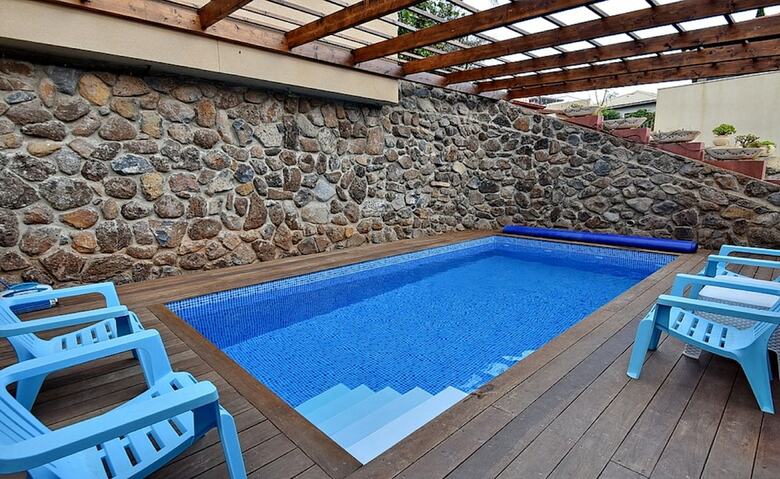 Lodge Atzula Bagolan