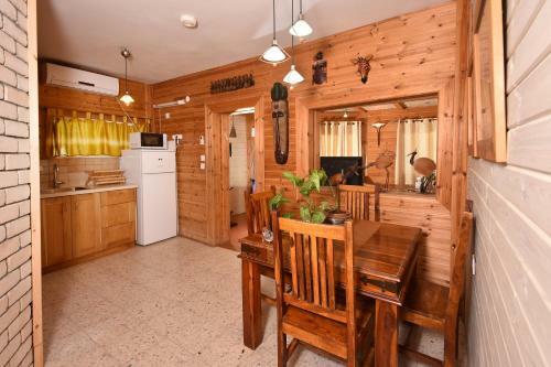 Lodge Air And Atmosphere