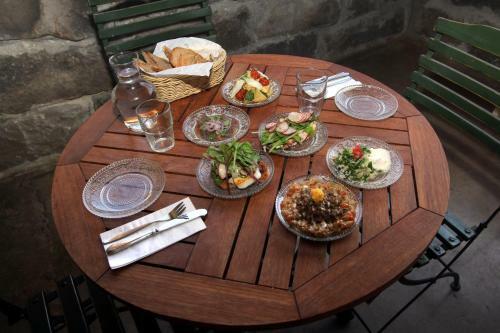 Assaf Boutique Winery & Cabins
