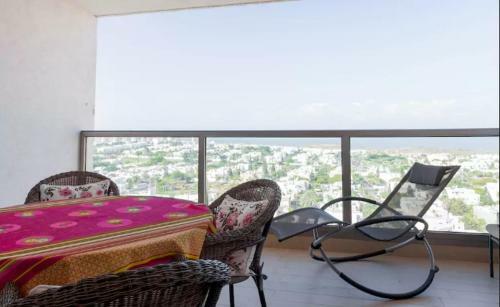 Modern Apartment , Amazing Beach