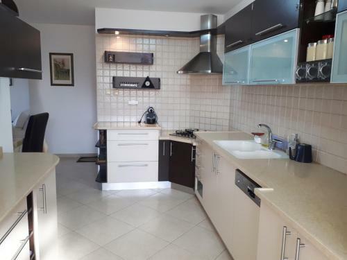 Keren Apartment